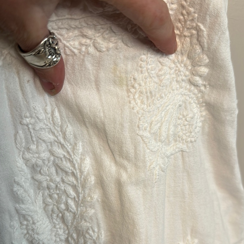 Roller Rabbit White Embroidered Dress - Picture 2 of 6